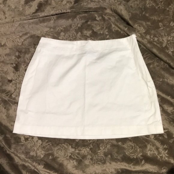 Express Dresses & Skirts - Express Stretch side zipper Skirt